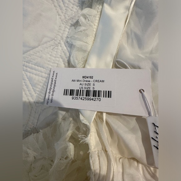 Petal & Pup Atti Floral Appliqué Minidress - Picture 10 of 10